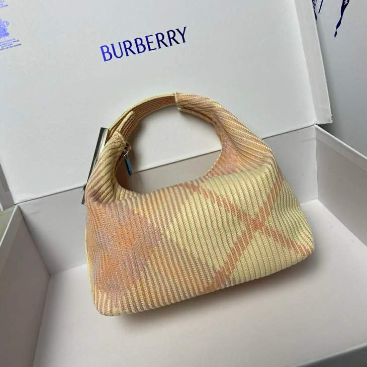 Picture of Burberry Handbags _SKUfw165308841fw